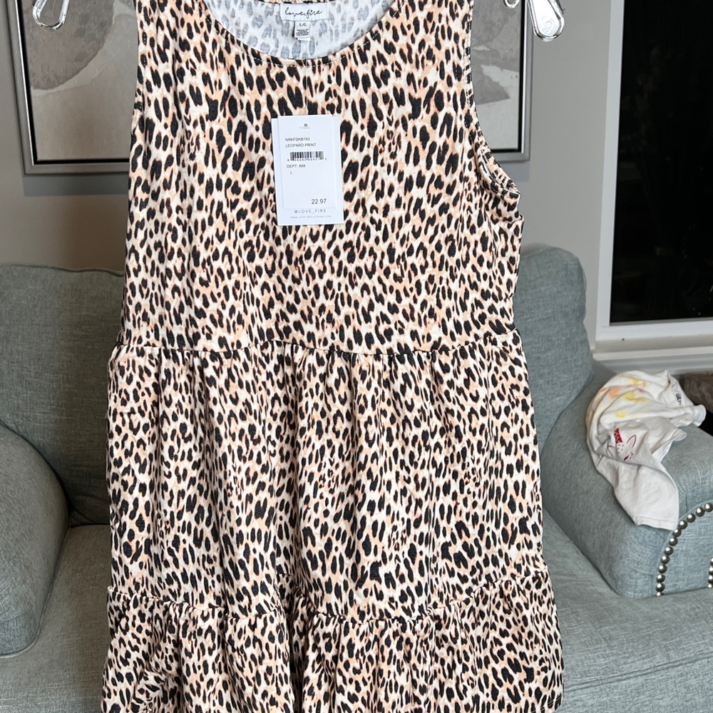 Tank top tiered leopard print by Love fire size L